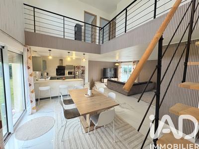Maison - 147 m² - 6 pièces