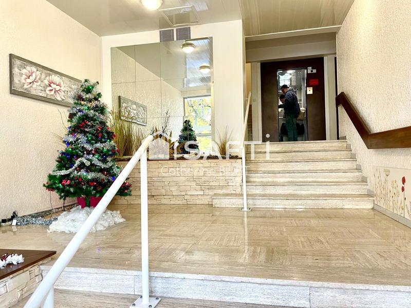 Appartement - 92 m² - 4 pièces