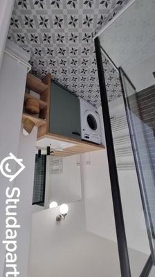 Chambre - 12 m² - 1 pièce