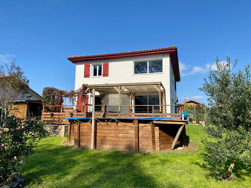 Maison - 127 m² - 5 pièces