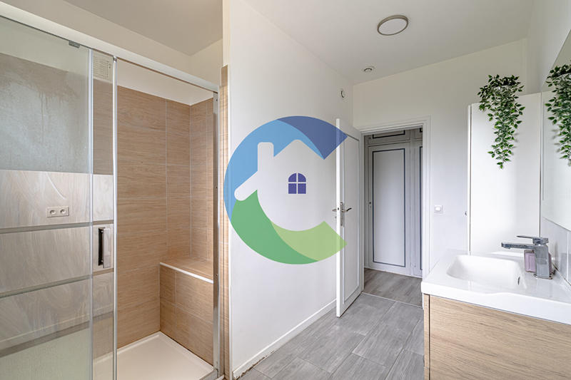 Maison - 129 m² - 6 pièces