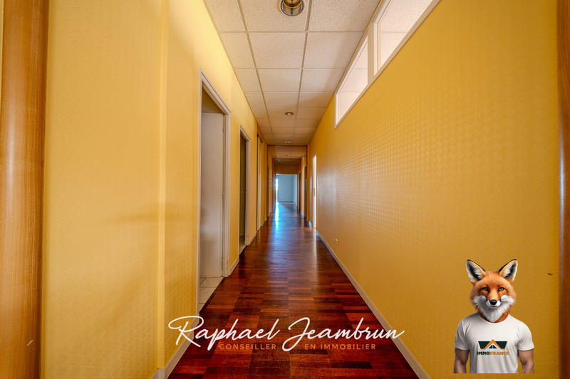 Immeuble - 1 300 m²