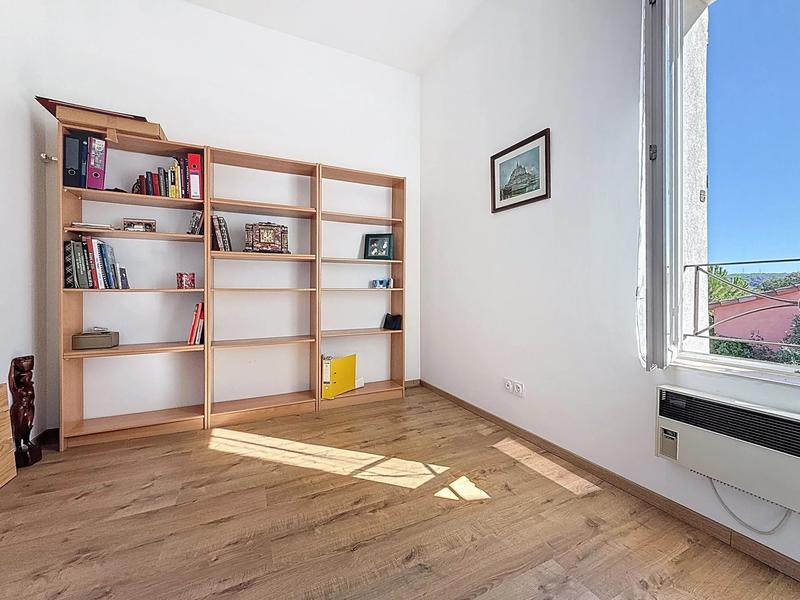 Maison - 190 m² - 5 pièces