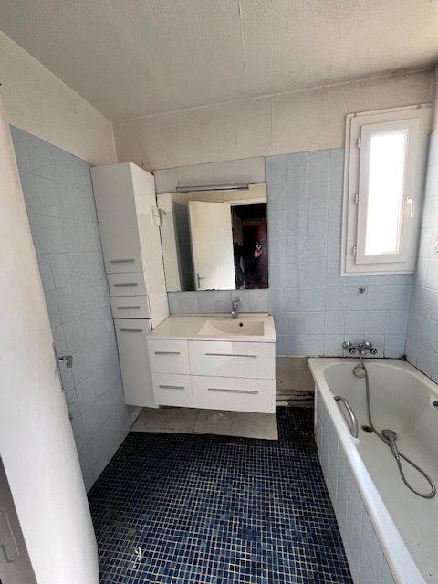 Appartement - 79 m² - 4 pièces