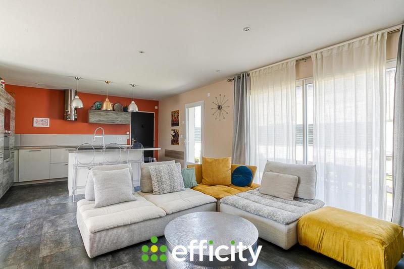 Maison - 101 m² - 4 pièces