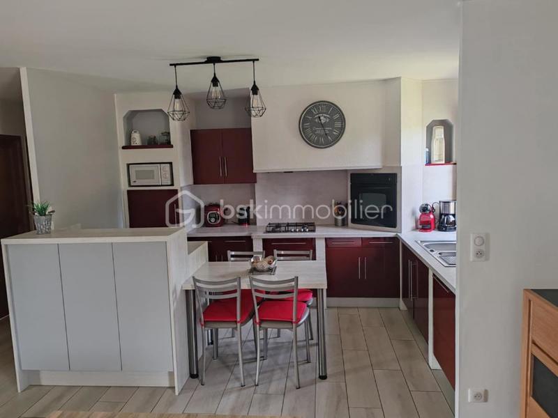 Pavillon - 94 m² - 5 pièces