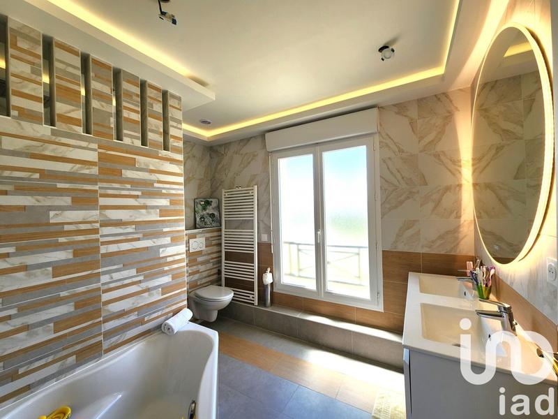 Maison - 154 m² - 6 pièces