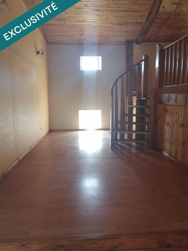 Maison de village - 260 m² - 7 pièces