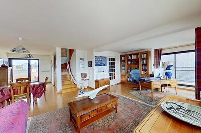 Duplex - 138 m² - 5 pièces