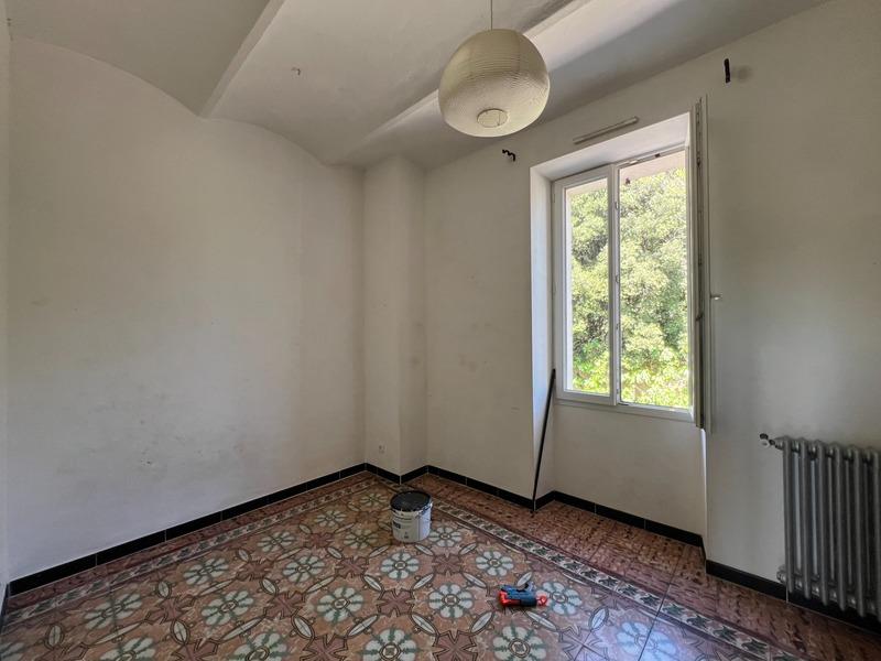 Maison - 181 m² - 7 pièces