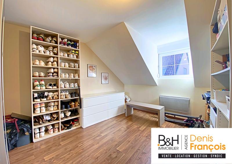 Appartement - 90 m² - 4 pièces