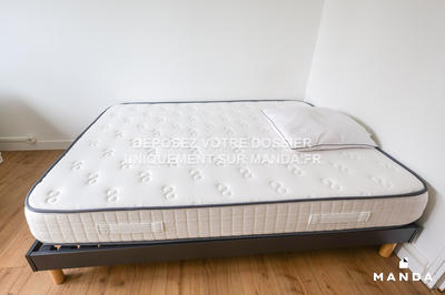 Chambre - 10 m² - 5 pièces