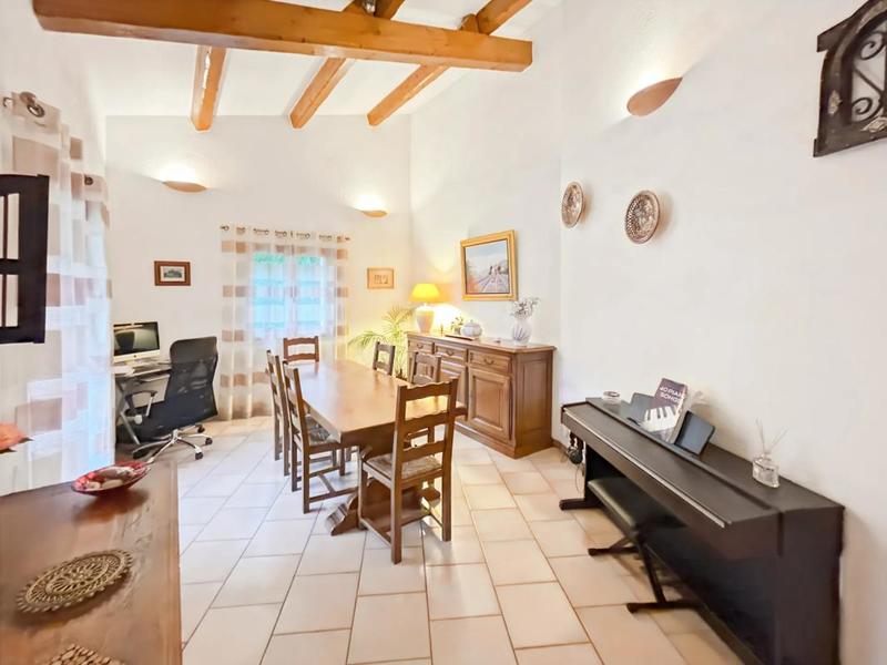 Maison - 130 m² - 6 pièces
