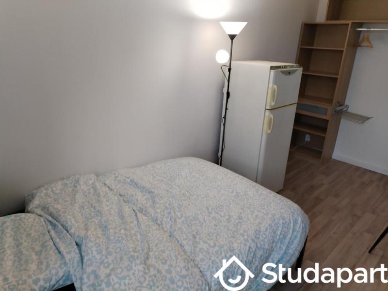 Chambre - 9 m² - 1 pièce