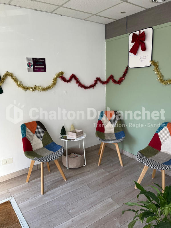 Local commercial - 60 m² - 2 pièces