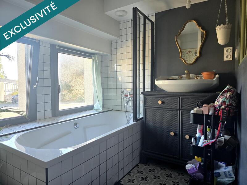 Maison - 103 m² - 5 pièces