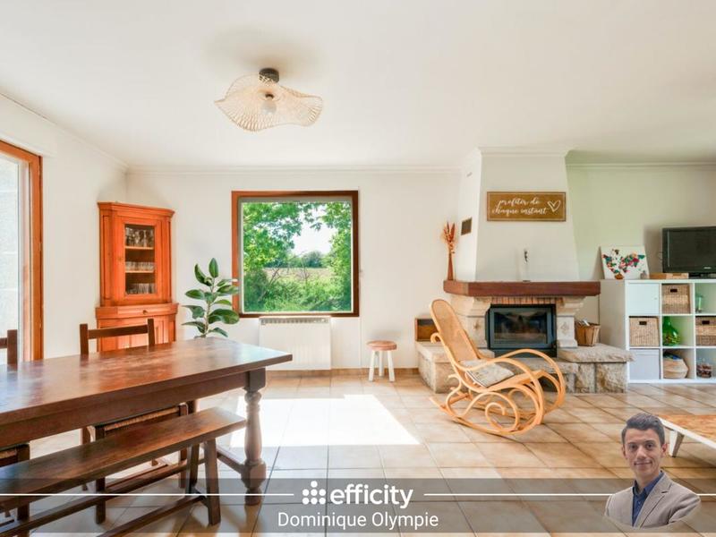 Maison - 155 m² - 6 pièces