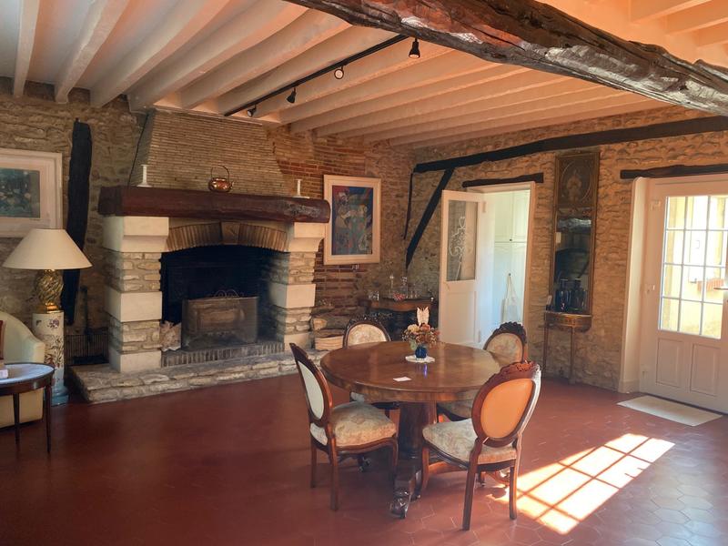 Maison ancienne - 179 m² - 8 pièces