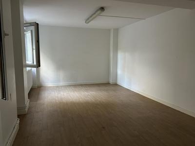 Bureau - 102 m² - 3 pièces