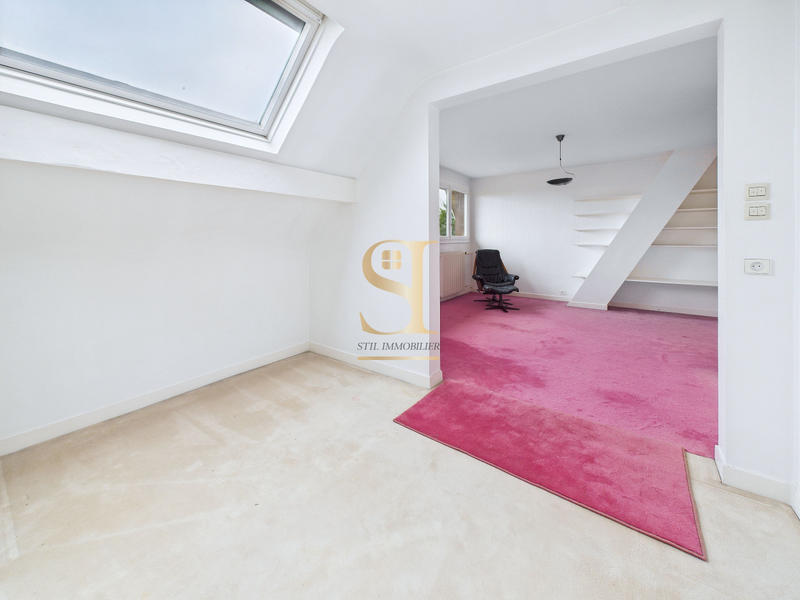 Maison - 157 m² - 6 pièces