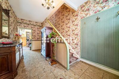 Maison - 122 m² - 5 pièces