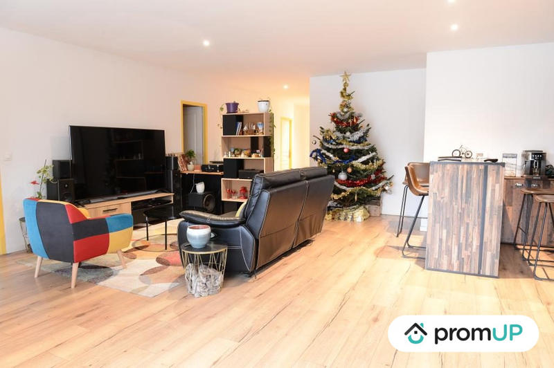 Maison - 145 m² - 5 pièces