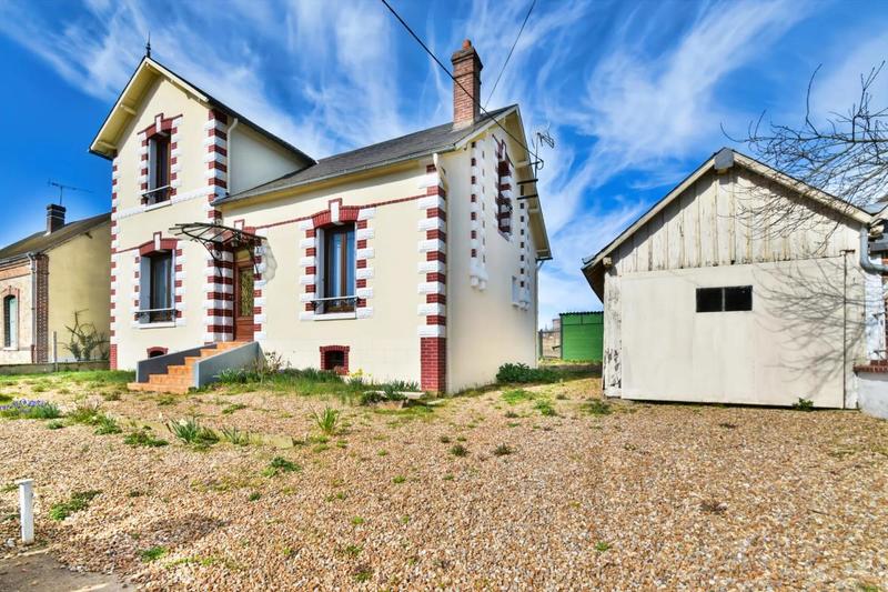 Maison - 94 m² - 4 pièces