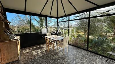 Villa - 170 m² - 8 pièces