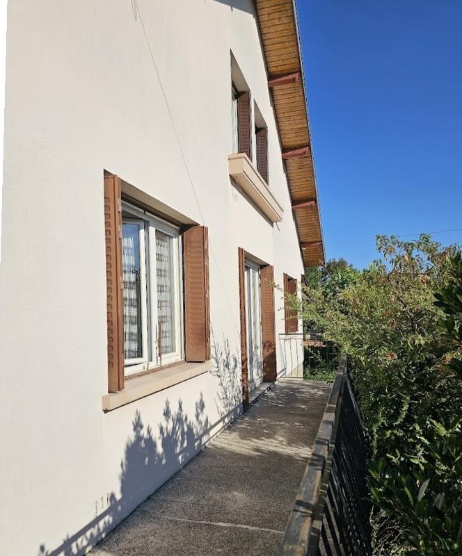 Maison - 153 m² - 8 pièces