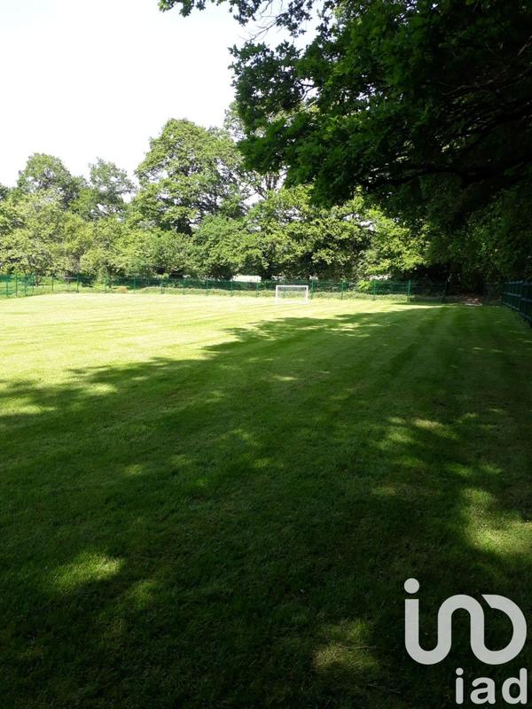 Maison - 340 m² - 15 pièces