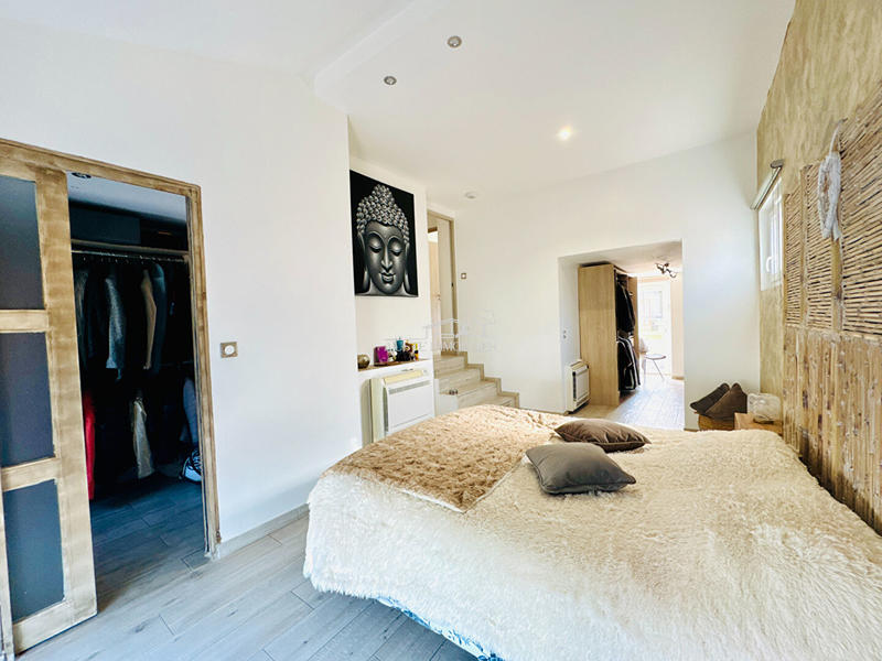 Maison - 136 m² - 4 pièces