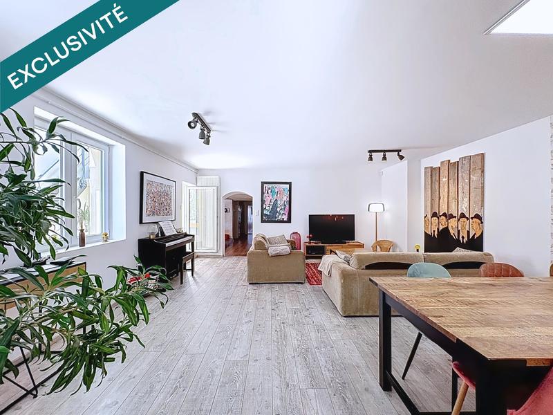 Maison de village - 250 m² - 7 pièces