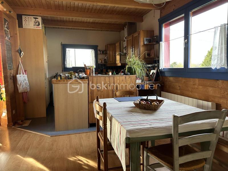 Propriété - 114 m² - 4 pièces