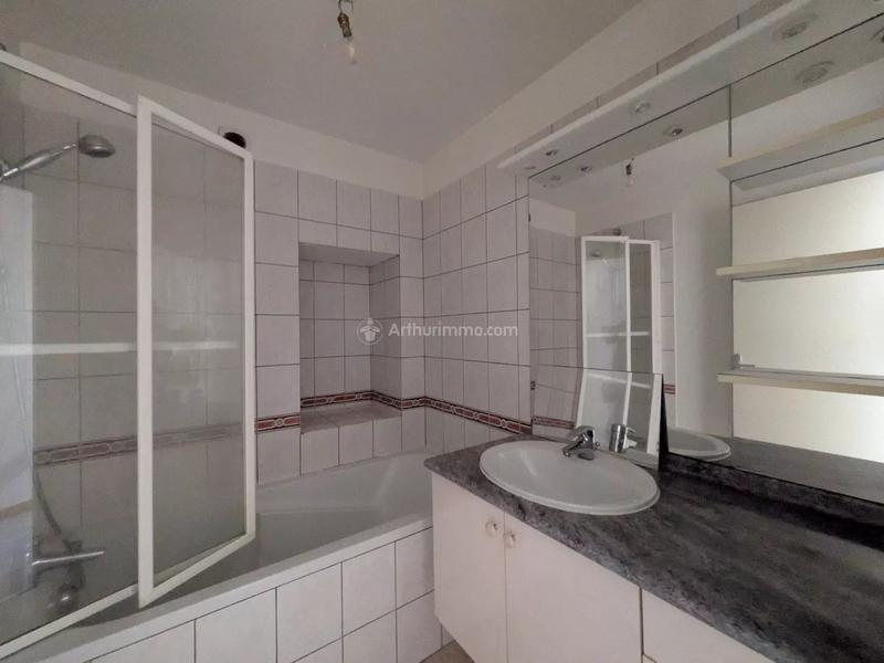 Immeuble - 180 m² - 7 pièces