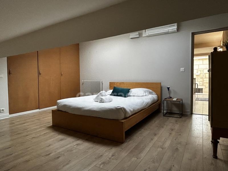 Appartement bourgeois - 108 m² - 3 pièces