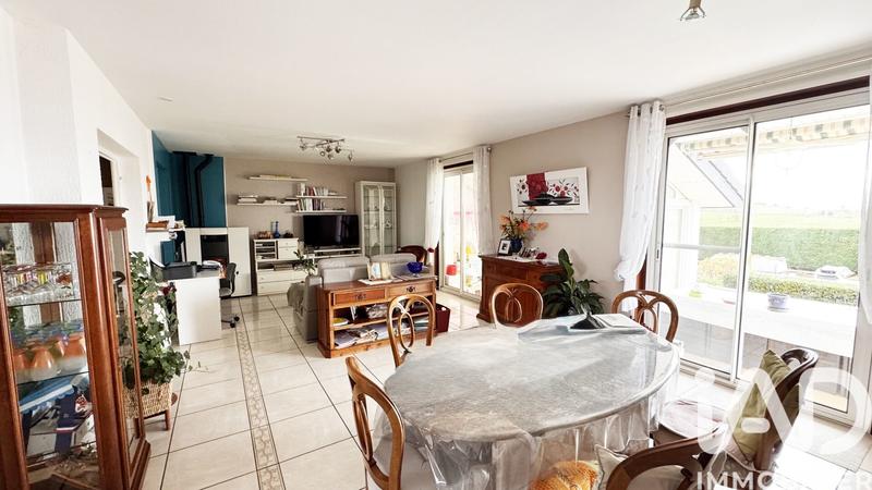 Maison - 179 m² - 6 pièces