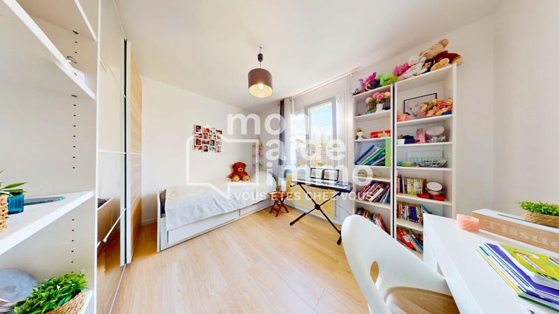 Maison - 183 m² - 6 pièces