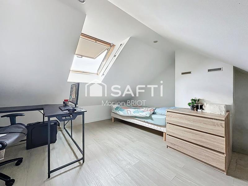 Maison - 100 m² - 6 pièces