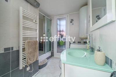 Appartement - 68 m² - 4 pièces