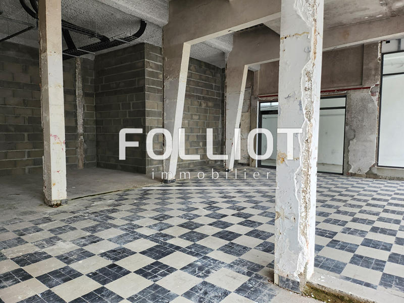 Local commercial - 92 m²