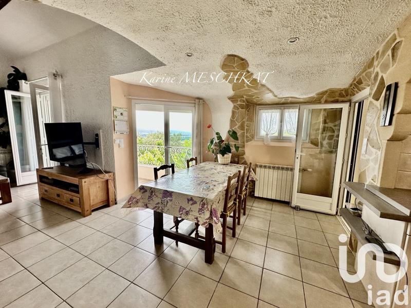 Maison - 101 m² - 6 pièces