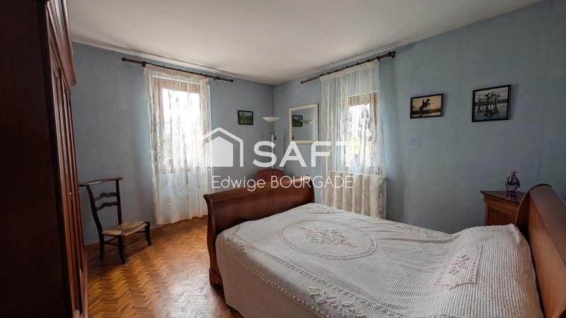 Maison - 215 m² - 7 pièces