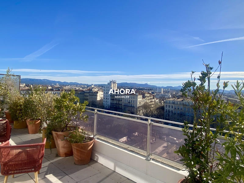 Appartement - 80 m² - 3 pièces