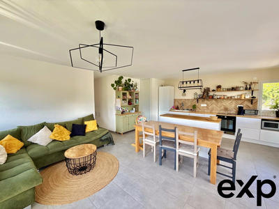 Appartement - 92 m² - 4 pièces