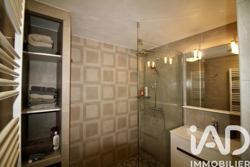 Maison - 186 m² - 6 pièces