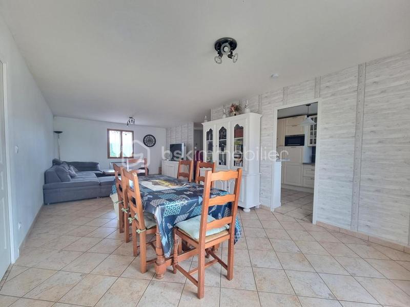 Maison traditionnelle - 109 m² - 5 pièces