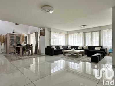 Maison - 185 m² - 4 pièces