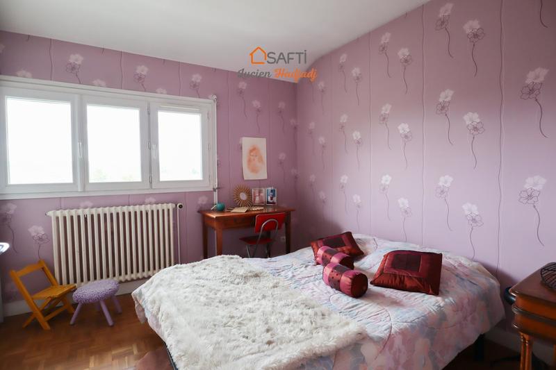 Maison - 158 m² - 7 pièces