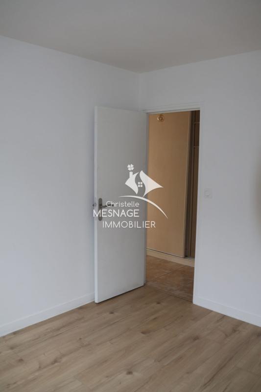 Maison traditionnelle - 90 m² - 6 pièces