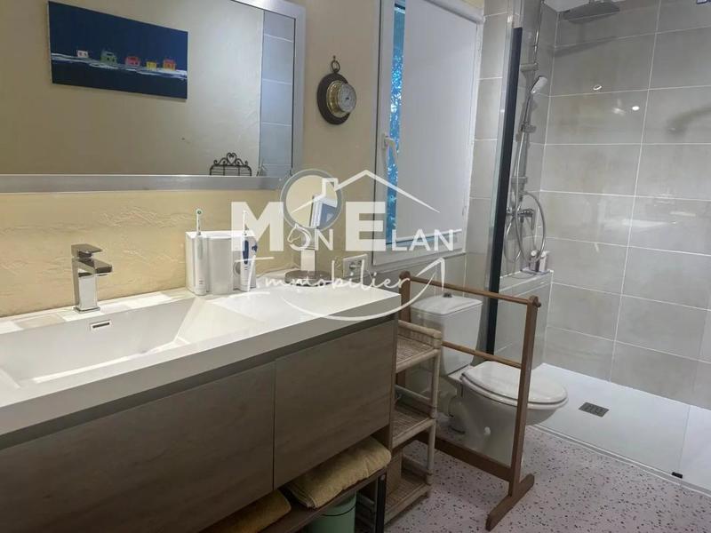 Maison - 194 m² - 7 pièces